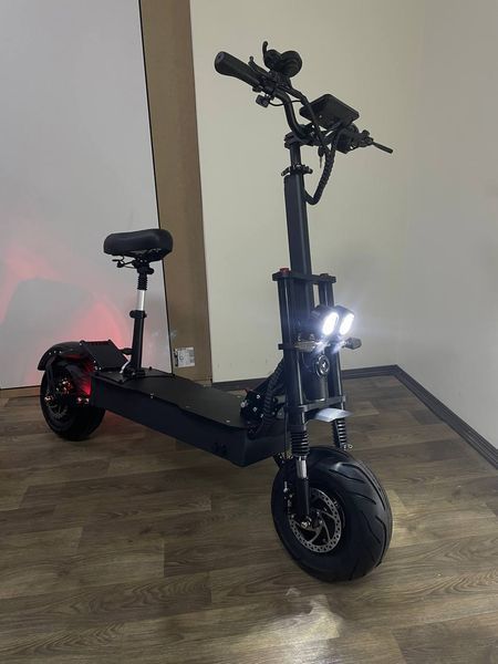 Повнопривідний електросамокат ZonDoo Limousine 8000w 60v 60ah Prismatic Limousine фото