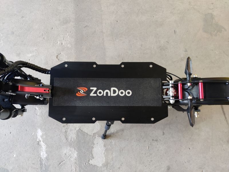Повнопривідний електросамокат ZonDoo Zo03 plus 6000w 60v 38.4ah Panasonic 1775006373 фото